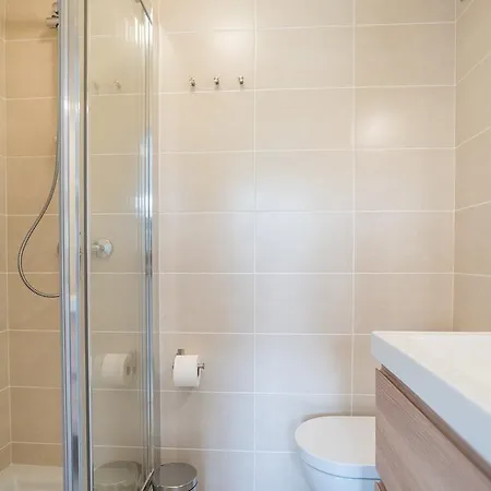 Carcavelos Beach&garden Apartamento *